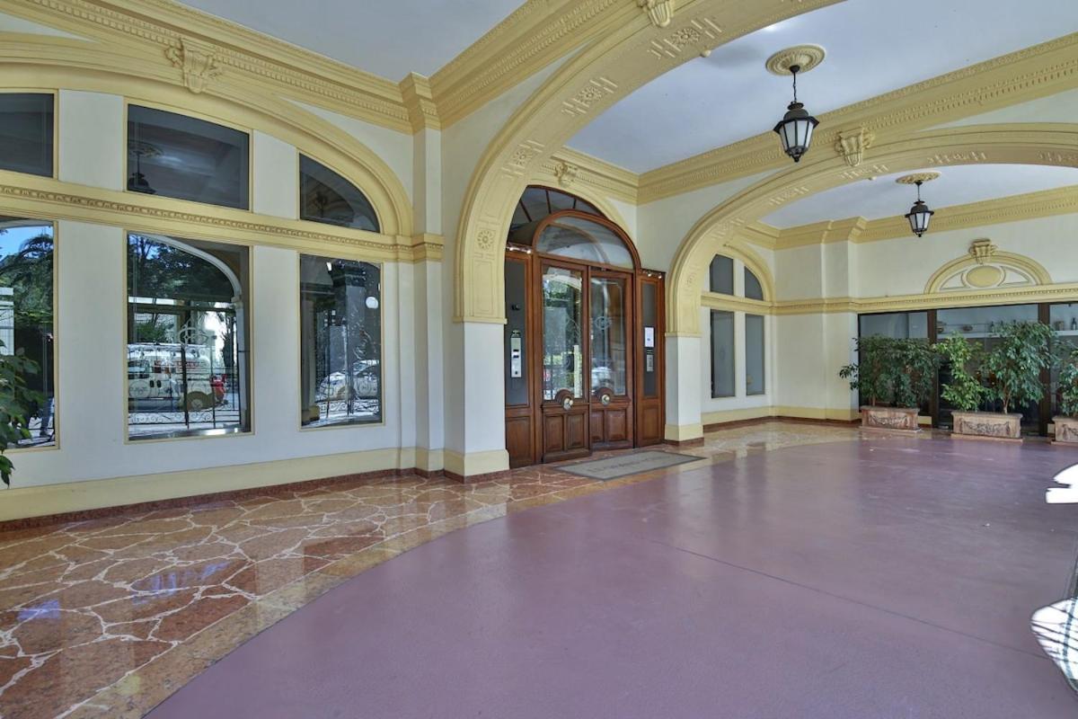 Balcon Vue Coulee Verte. Luxe Plein Coeur De Nicea Zewnętrze zdjęcie